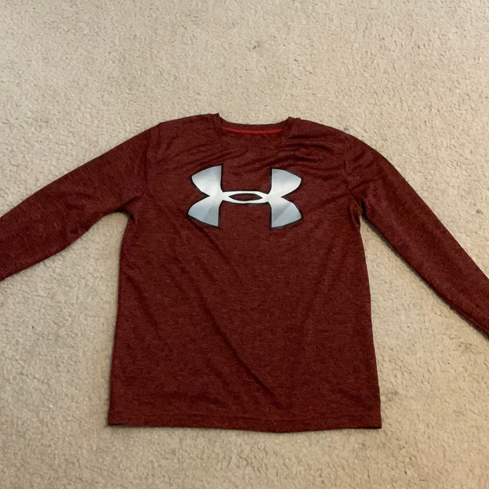 Under Armor boys red long sleeve
